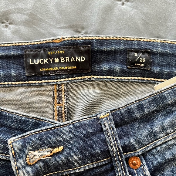 Lucky Brand jeans - Picture 3 of 4